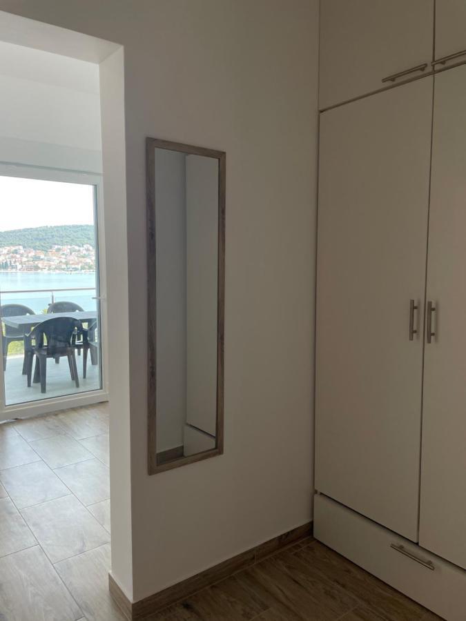 A&A Apartments By The Sea Trogir Exterior foto